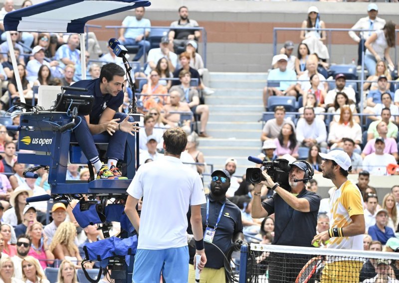 Prekinuti mečevi na US Openu iz bizarnog razloga; ovo se nikad nije dogodilo