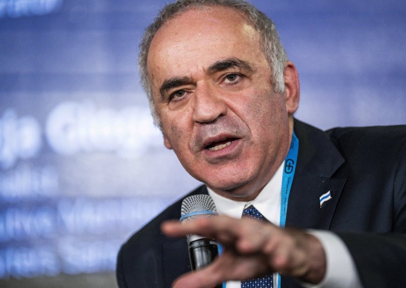 Kasparov: Putin, Kina i islamistički radikali imaju plan. Moramo ubiti imperijalni virus