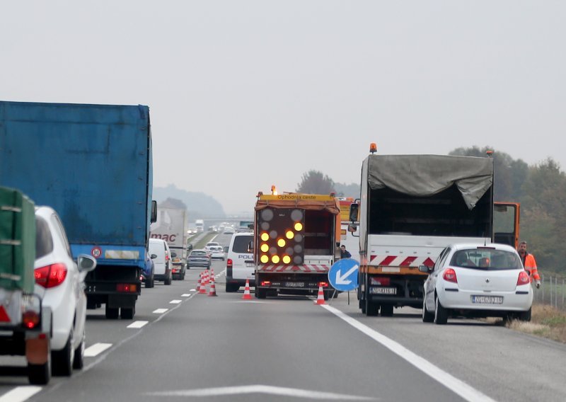 HAK upozorio na dvije nesreće na autocesti A3 i A4: Vozi se jednim trakom 40 km/h