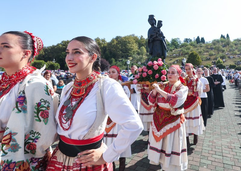 Evo kako je bilo na zavjetnom hodočašću u Mariju Bistricu