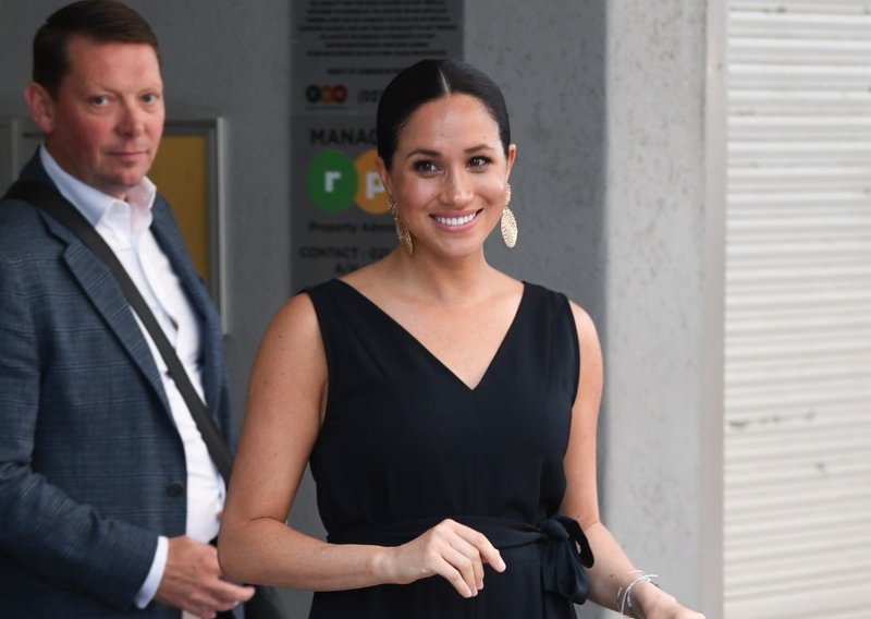 Palača je demantirala glasine - Meghan Markle nije 'izrezana' s fotografije