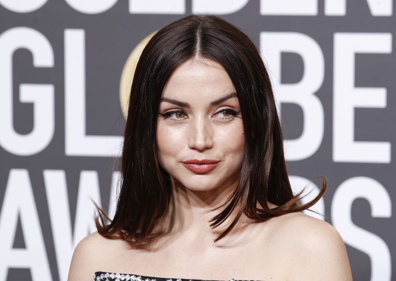 Na vrhuncu slave Ana de Armas napustila je Hollywood, a sad je otkrila i razlog