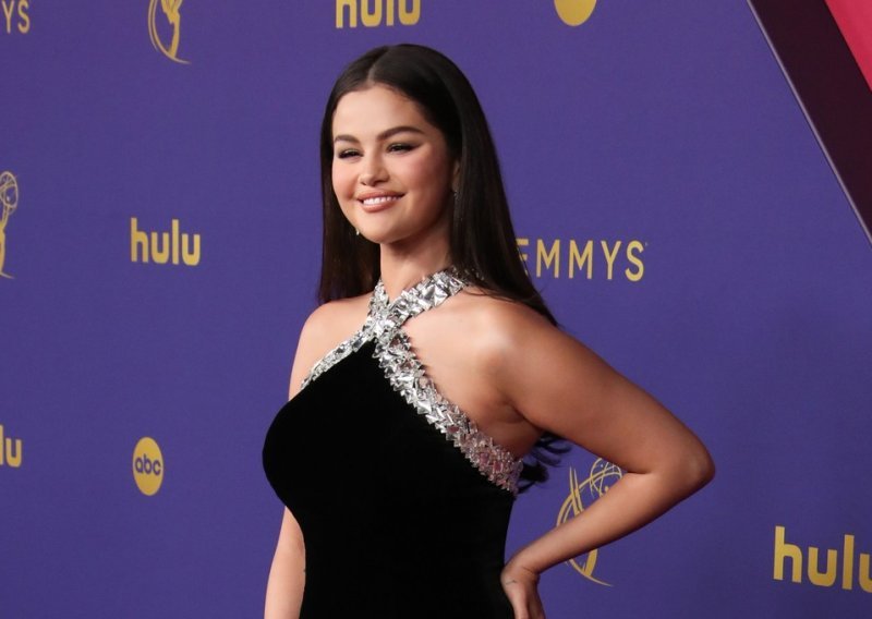 Selena Gomez opet u problemu: Ovaj put nije ostala dužna 'dežurnim kritičarima'