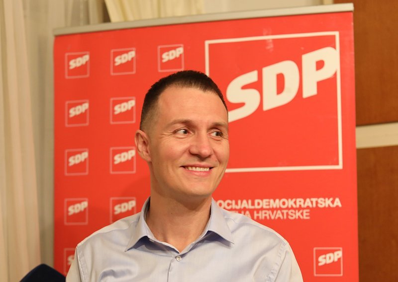 Paunović: SDP neću voditi iz Makarske, u mom timu ima mjesta i za Hajdaša Dončića