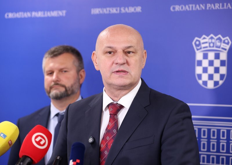 Kolakušić: HDZ mi je ukrao saborski mandat