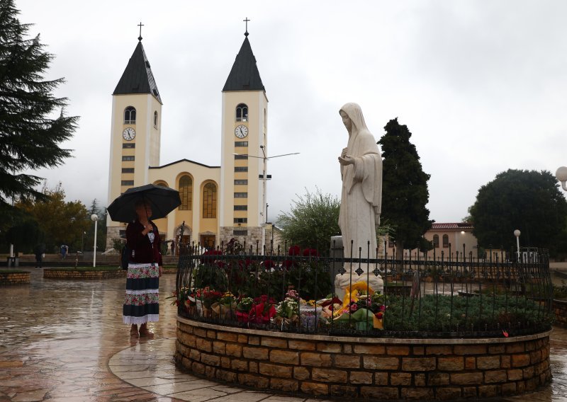 Vatikan priznao 'plodove' Međugorja, nije proglasio nadnaravnost ukazanja