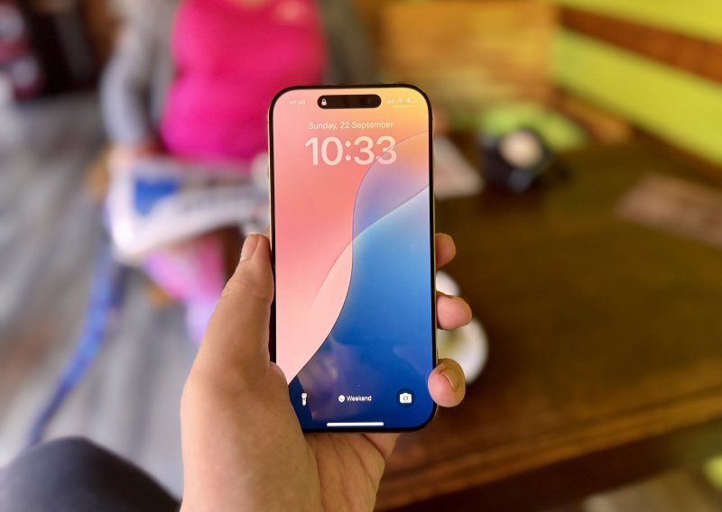 Proveli smo vikend s najnovijim iPhoneom 16 Pro: Evo naših prvih dojmova