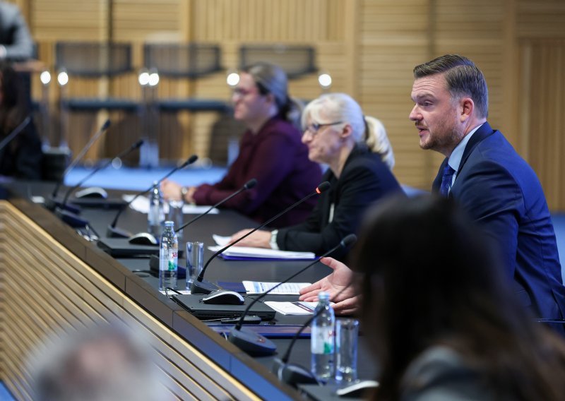 Primorac otkrio detalje poreza na nekretnine i rasterećenja rada