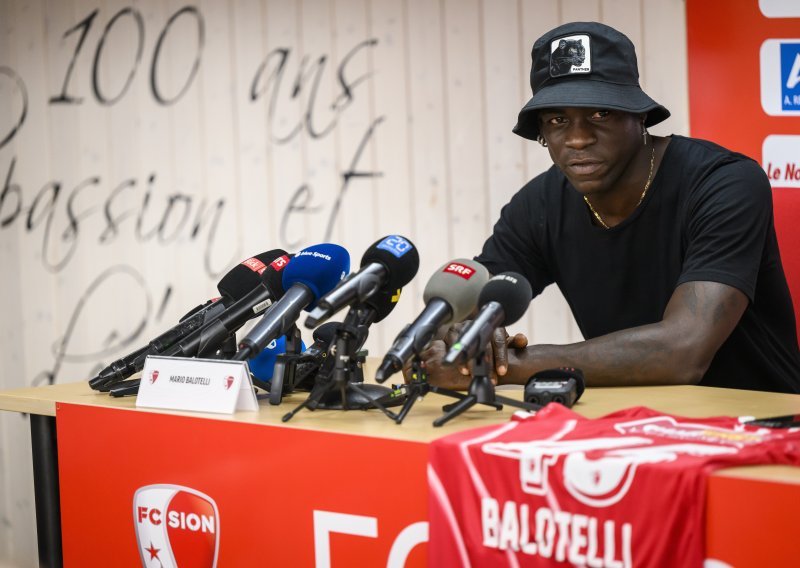 Balotelli prije dva dana vrijeđao Bobana, a sada šokira transferom