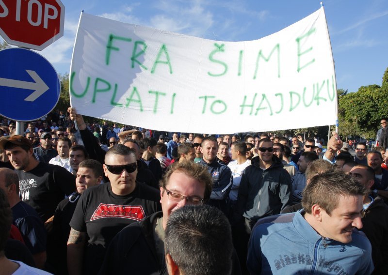 Hajduk dobio jamstvo za kredit, Torcida slavi