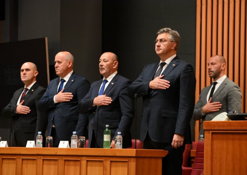 Plenković: Hrvatska je danas slobodna zahvaljujući braniteljima i Tuđmanovu vizionarstvu