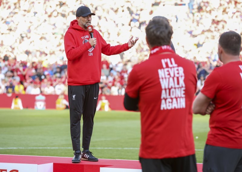 Kao grom iz vedra neba; Jürgen Klopp ima novi posao!