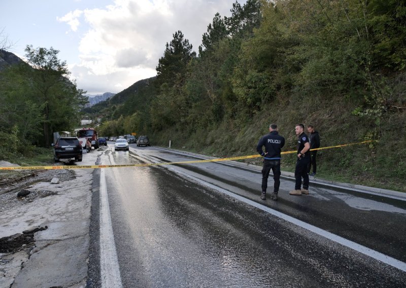 Četvero mrtvih u BiH, automobil sletio u rijeku