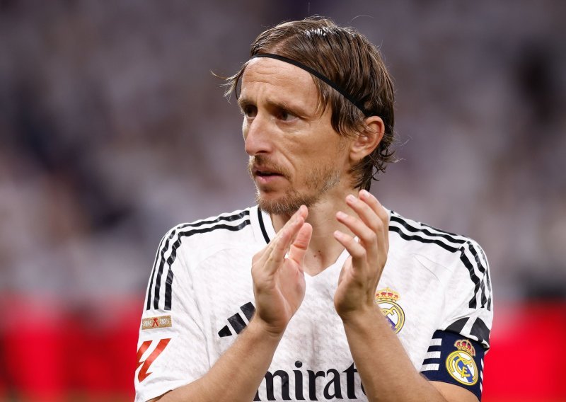 Modrić se naklonio Nadalu nakon najavljene mirovine; sprema se oproštaj na Bernabeu