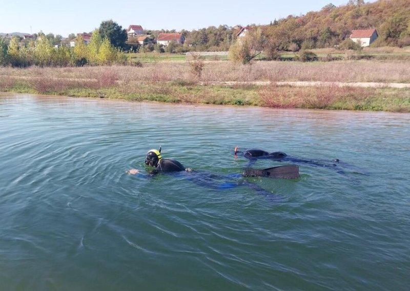 U kanalu kod Auto baze u Nikšiću pronađeno tijelo 14-godišnje djevojčice i 25-godišnjeg muškarca