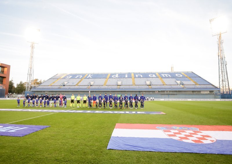 Škoti zgroženi stanjem Maksimira: Kao da se igra neka nevažna utakmica