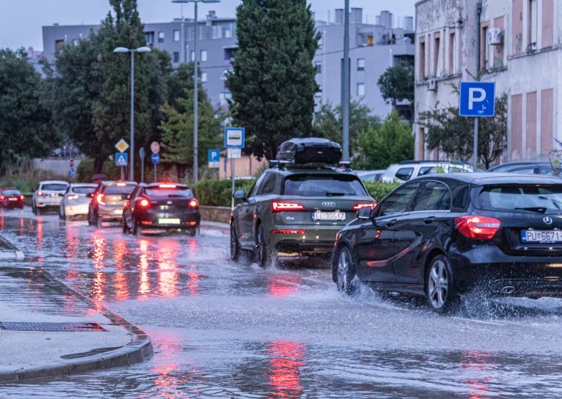 Intenzivne oborine prijete dijelovima Hrvatske: Evo dokad će trajati nestabilno vrijeme