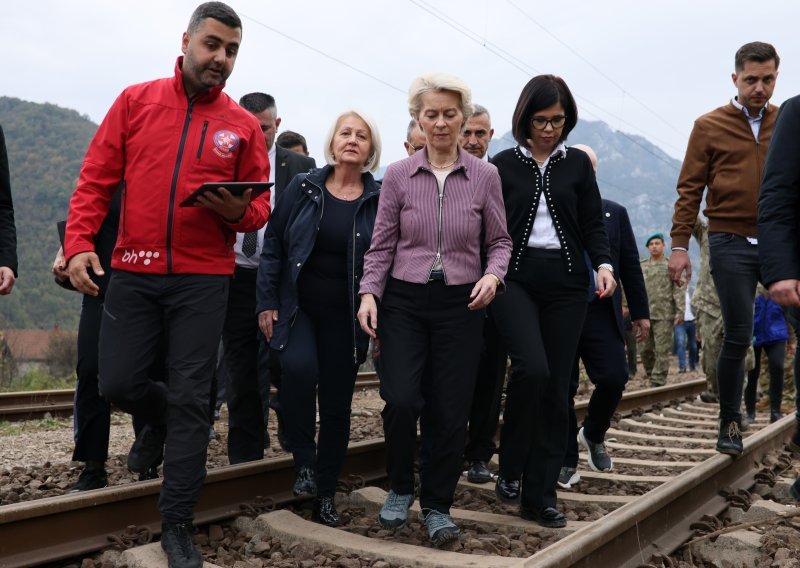 Ursula von der Leyen šokirana prizorima u Donjoj Jablanici: EU je uz vas!