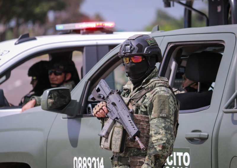 Bojno polje u Meksiku: U pucnjavi zaraćenih kartela 16 mrtvih, među njima i policajci