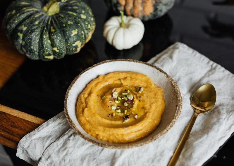 Osvojite miks začina za Pumpkin spice latte i doživite okuse jeseni uz bundevu