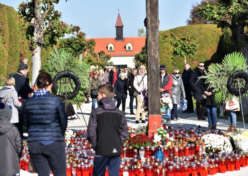 Varaždinskim Gradskim grobljem od sada se može šetati i virtualno