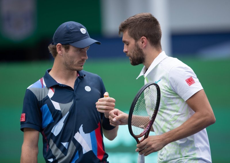 Mektić i Koolhof za samo 67 minuta izborili finale ATP Masters 1000 turnira u Parizu