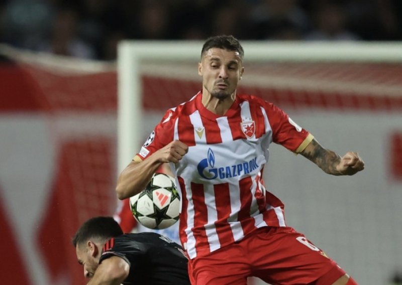 Barca je Crvenoj zvezdi utrpala pet golova, a Srbi su ljutiti na suce: Guraju jače momčadi