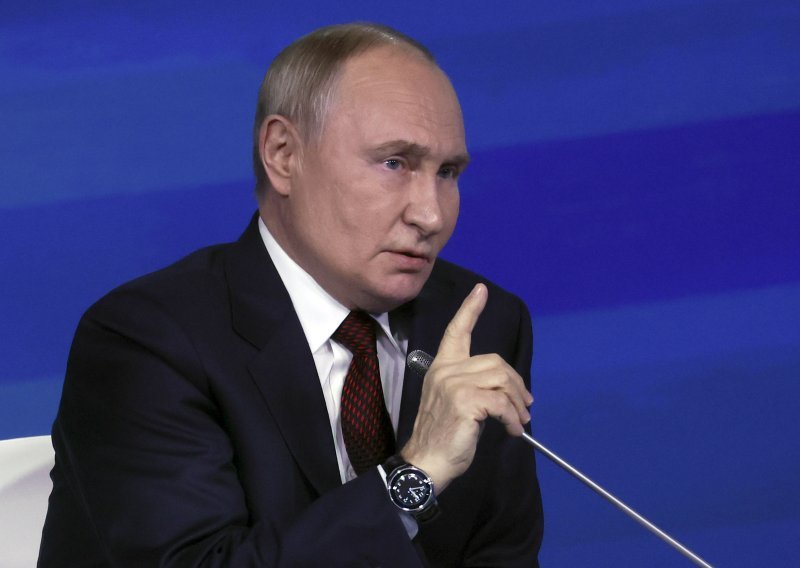 Putin: Ukrajina mora biti neutralna da bi došlo do mira