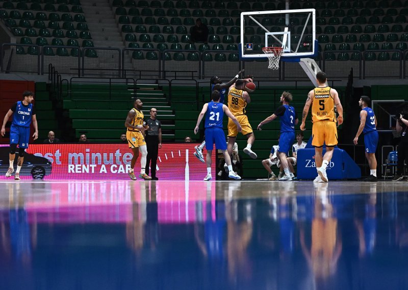 Cibona košem u zadnjoj sekundi pobijedila Split