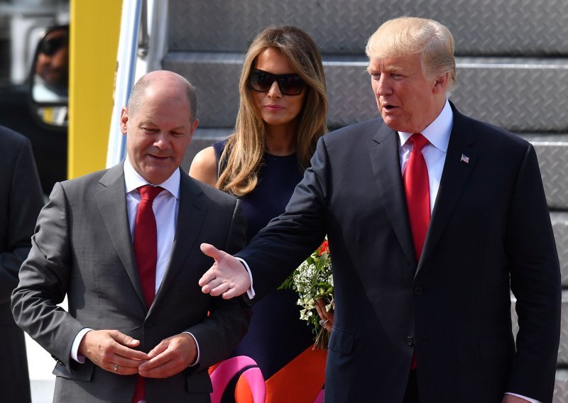 Scholz i Trump telefonski razgovarali o geopolitičkim izazovima