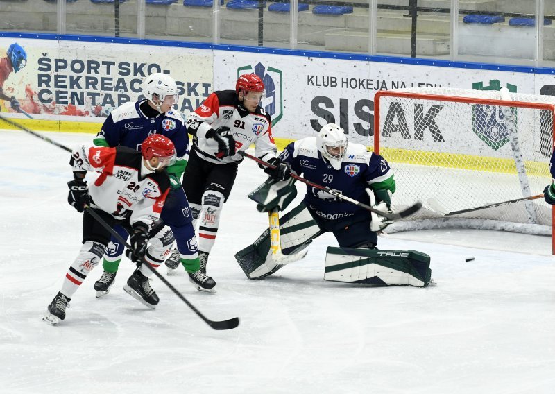 Sisak nastavlja svoju bajku; protiv Jesenica je nadoknadio 0:2