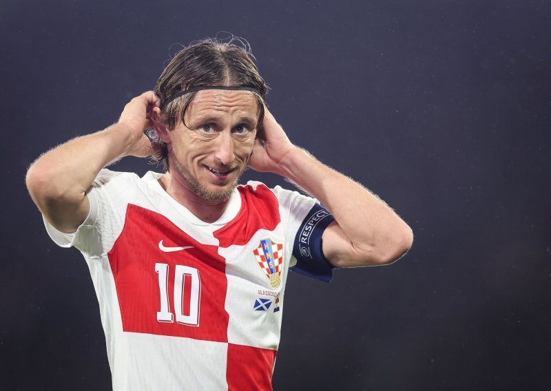 Modrić o povratku u HNL: Vidjet ćemo... Stalno se čujem s Rakitićem