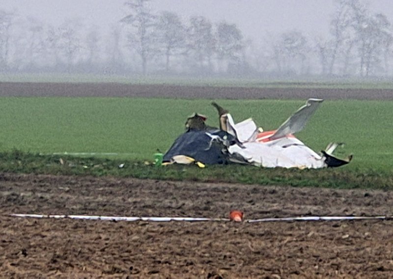 U Sloveniji se srušio sportski avion, troje ljudi je poginulo