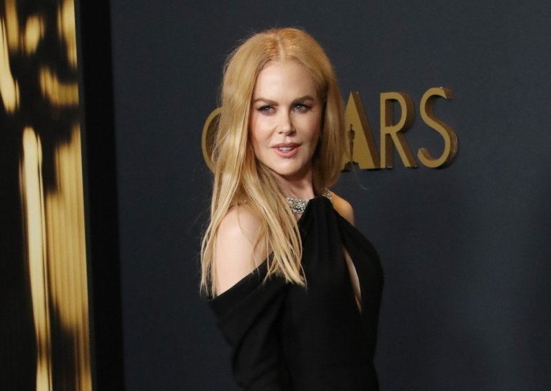 Nicole Kidman doživjela malu neugodnost i održala govor - bosa