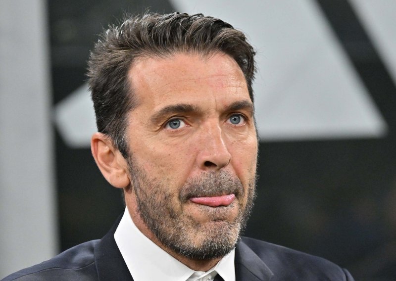 Buffon šokirao izborom najboljeg igrača ikad: 'Trebao je imati 5 Zlatnih lopti, a nema nijednu'