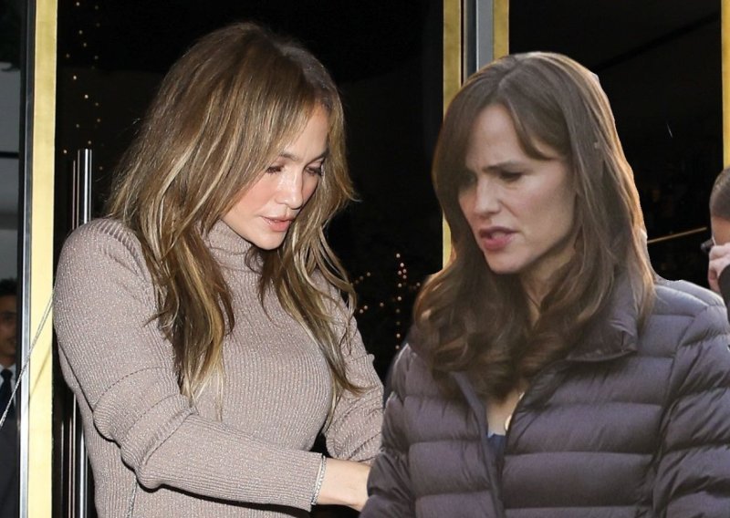 Više joj nije saveznica: Jennifer Garner prekinula sve kontakte s Jennifer Lopez