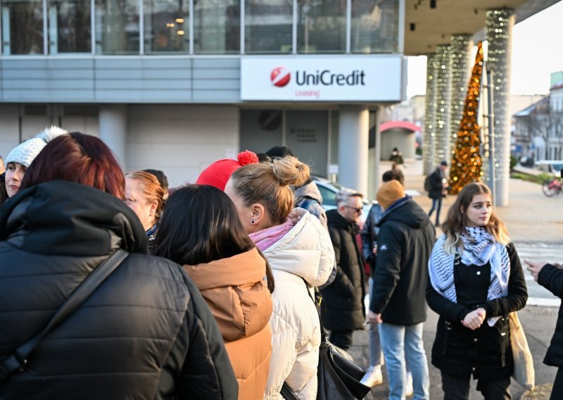 Vlasnik Zagrebačke banke ponudio 10,5 milijardi eura za najvećeg konkurenta