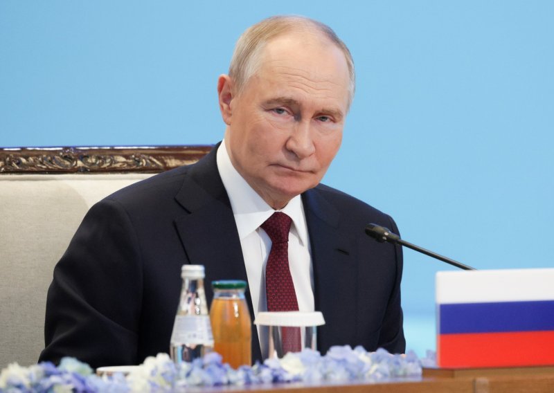 Putin prijeti Orešnikom: Odgovorit ćemo na udare