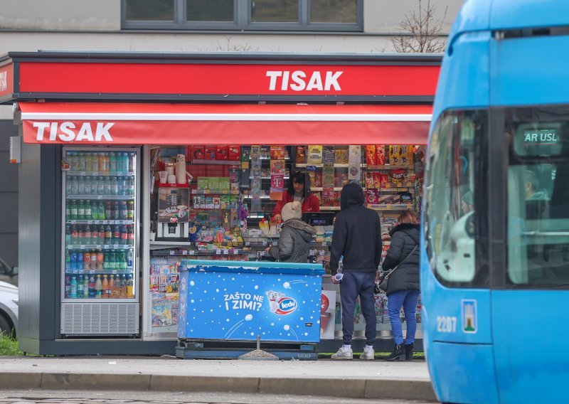 Tisak prekida distribuciju novina, poznat novi potencijalni partner izdavača