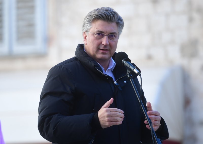 Plenković o Anušićevoj kritici EU: Nije vidio novinare, pa je govorio slobodnije