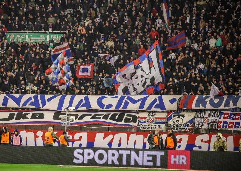 Evo zašto je iznad transparenta Torcida Zagreb bila obješena tenisica