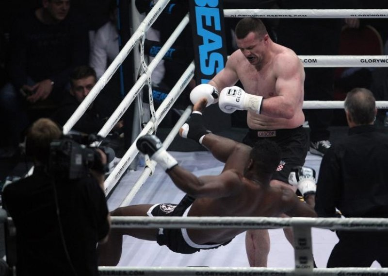 Cro Cop: Nastavljam borbu, uništili su mi nastup u Zagrebu