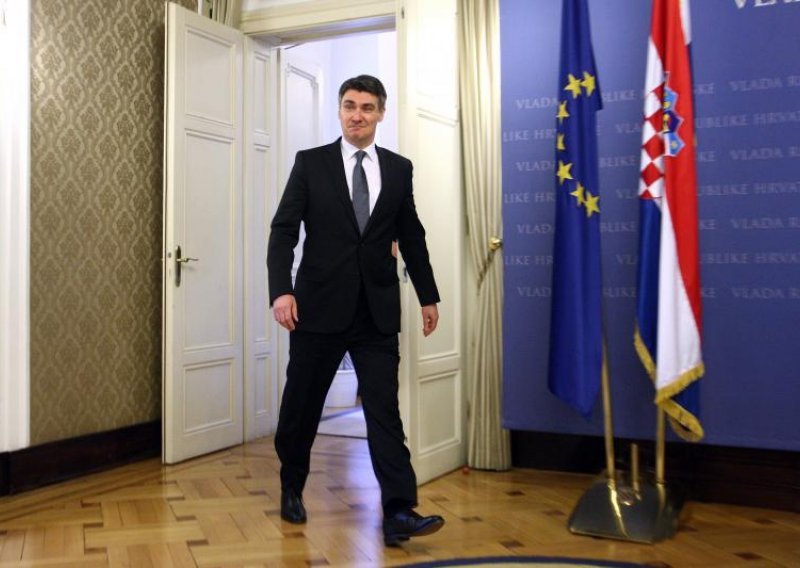 Milanovic calls for defining text of deal on LB issue