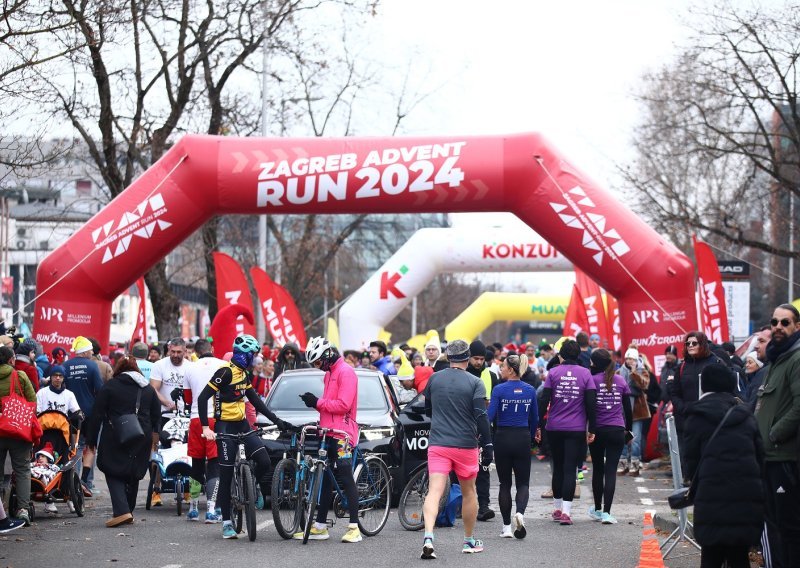 Zagreb Advent Run i ove je godine okupio na tisuće kostimiranih trkača