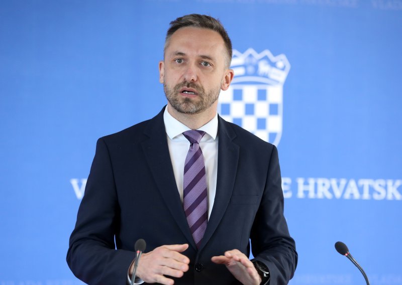 Piletić: Špika organizira prosvjed umirovljenika za svoju političku promociju