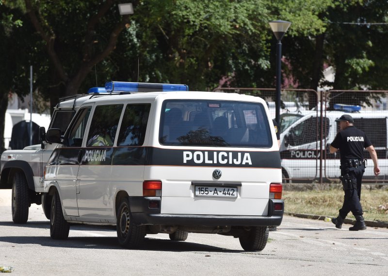 Teška prometna nesreća na granici s BiH: Zabio se u policijsku blokadu i poginuo