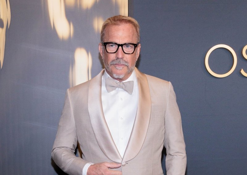 Neustrašivi Kevin Costner 'ogolio' se pred ekipom 'Yellowstonea' i otkrio neočekivano