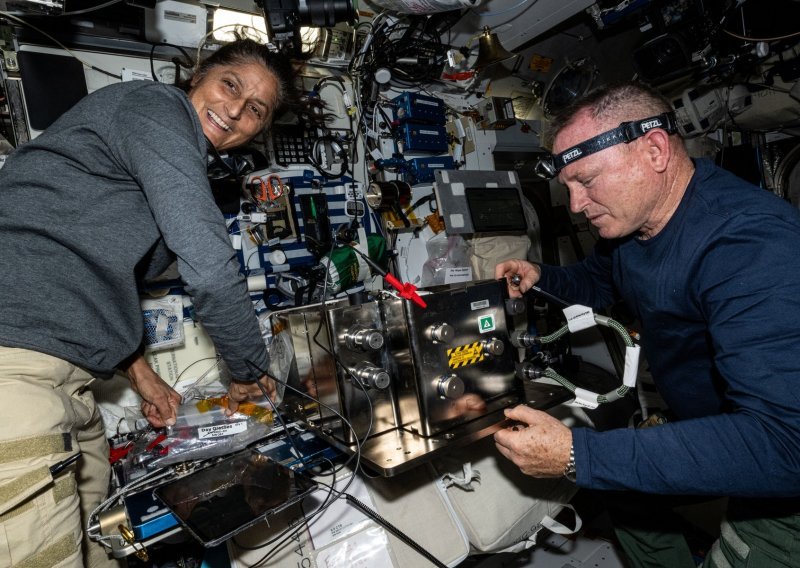 Odgođen povratak dvoje astronauta na Zemlju: Neće kući prije proljeća