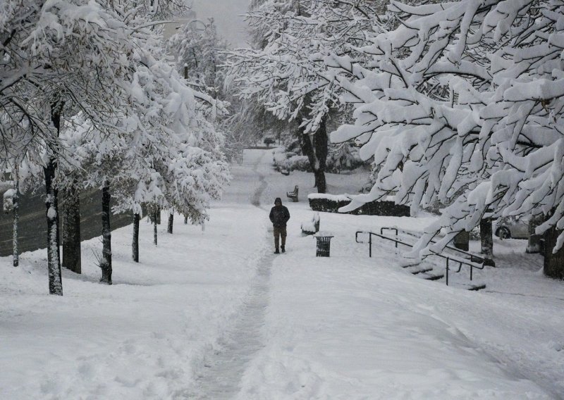 Veliki snijeg u BiH uzeo tri žrtve: Na Bjelašnici smrtno stradao meteorolog