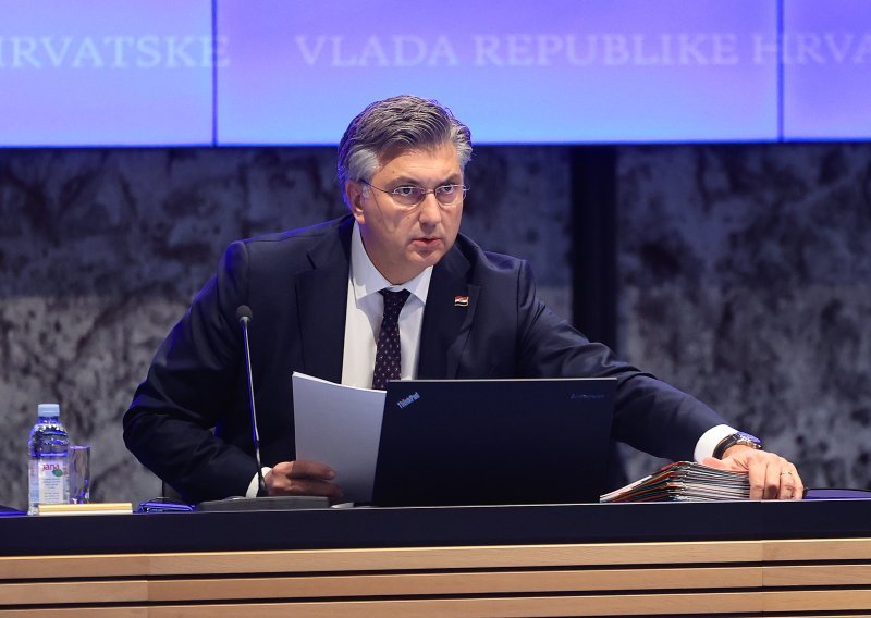 Plenković: U ponedjeljak prvi nacrt mjera za podizanje sigurnosti u školama